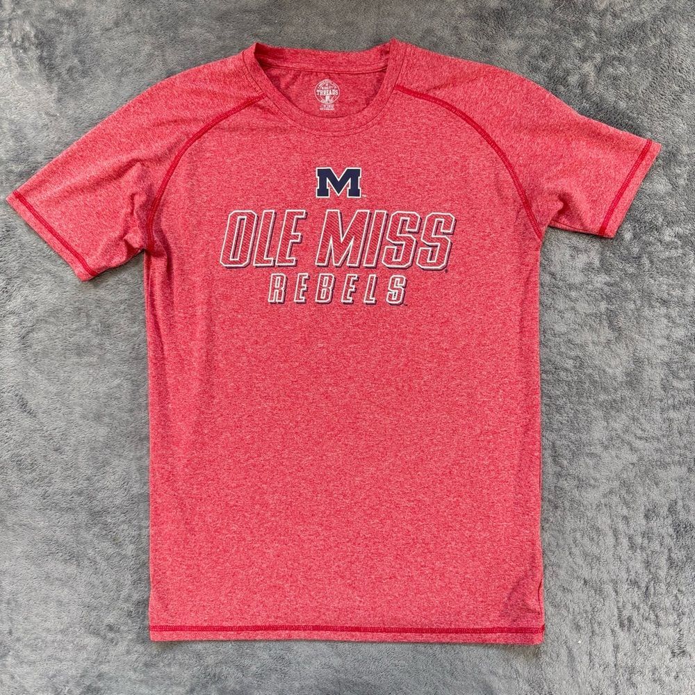 Rivalry Threads Men’s Ole Miss Rebels Performance Short Sleeve Shirt